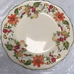 Retired Steubenville “Harvest” 9inch  salad/dessert plate. One only.